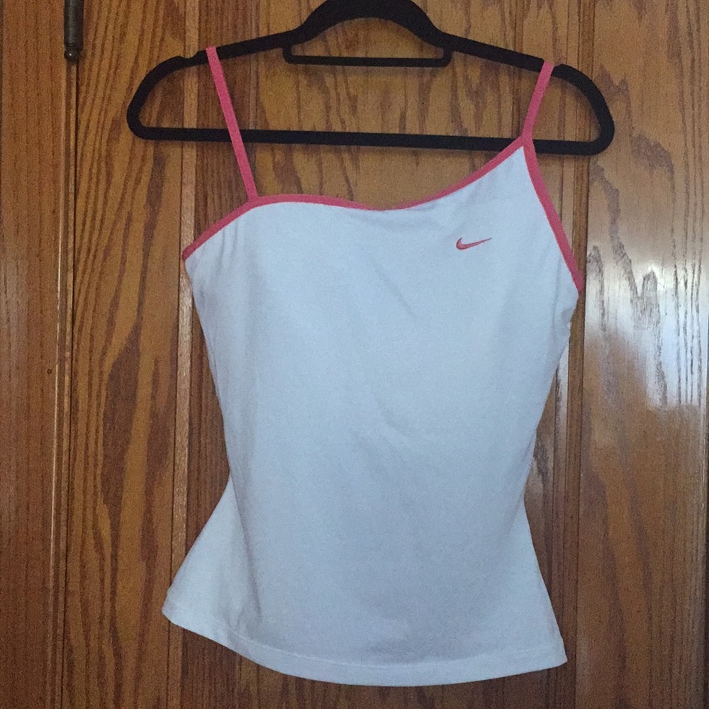NIKE DRIFIT TOP